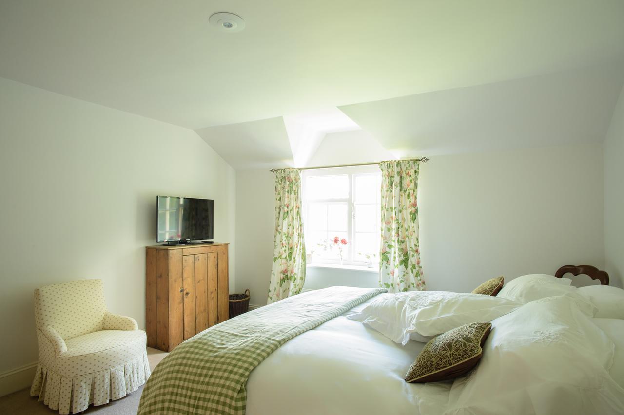 All Hallows Farmhouse Hotel Wimborne Saint Giles Екстериор снимка